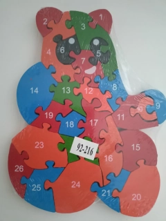 dřevěné puzzle 